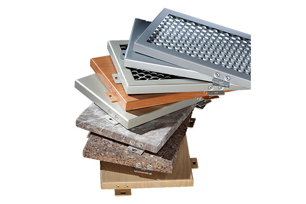 How does aluminum veneer achieve a balance of high strength and good rigidity while maintaining lightness?